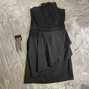 Fab’rik short formal dress / Silver dangle earrings